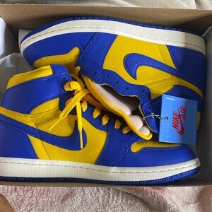 Never worn ! Jordan 1